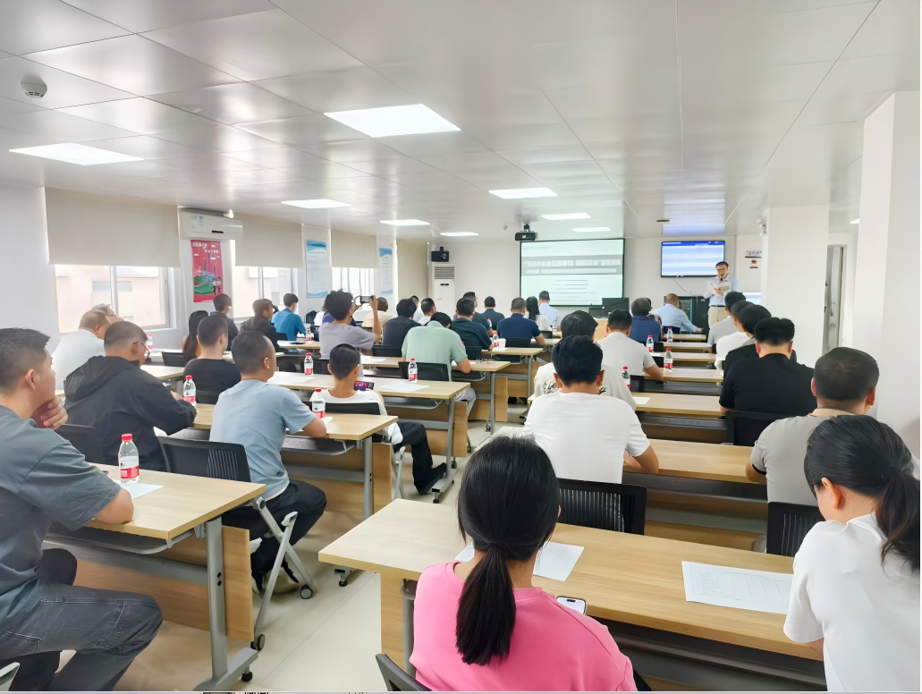 省市场监管局“两新标准”电机能效、实验室用电气设备安全专场宣贯活动在广州特检院圆满召开
